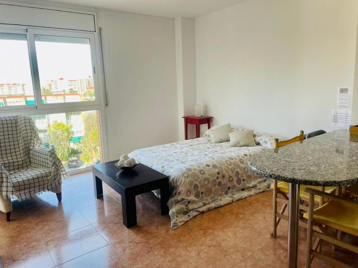 Reconnectar Malgrat De Mar Colom I Apartment Exterior photo